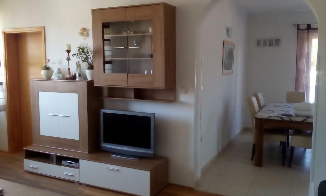 Apartmani Ana I Predrag Lopar Exterior foto